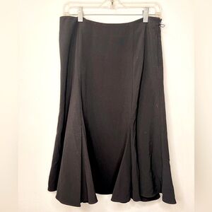 NORTONMENAUGHTON STRETCH BLACK FLARED TULIP  SKIRT SIZE6